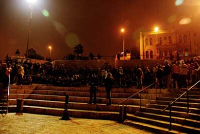 90 personnes arrêtées à Jérusalem-Est alors que la police israélienne cherche à empêcher les protestations de solidarité avec Gaza par l'intimidation