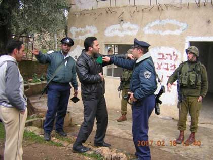 Un colon à un Palestinien : 'Je tuerai tous les Arabes'. Mise à l'épreuve du comportement non violent à Hébron