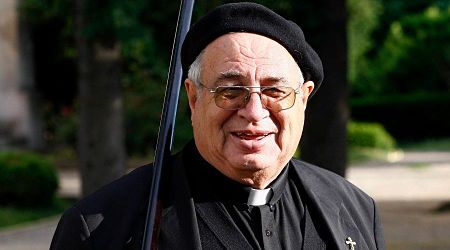 Un curé palestinien aux traîtres arabes : « Rendez-nous les clés d’El-Qods ! » (vidéo de son discours en arabe)