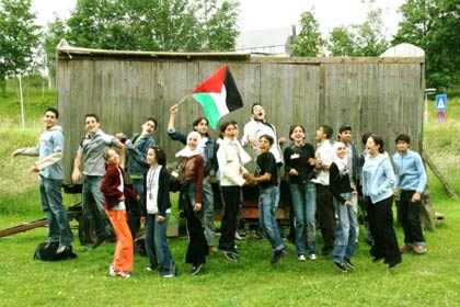 Les enfants de la Troupe Al-Rowwad en Gironde le 19 juillet