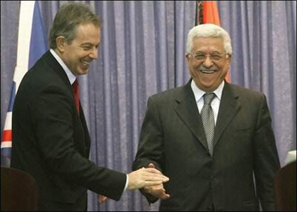 Tony Blair, criminel de guerre suprême -
 Au nom de la vertu, de Dieu et du vibrio 
