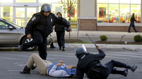 De Baltimore à nos quartiers, l’oppresseur finit toujours par subir un retour de bâton