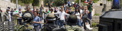 La police des frontières israéliennes se déchaîne à Nabi Saleh, frappant et blessant plus de 25 manifestants non-armés