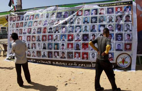 La grève de la faim des prisonniers palestiniens prend de l'ampleur

