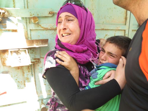 Deux enfants palestiniens de 12 et 11 ans arrêtés après une attaque de colons - vidéo
