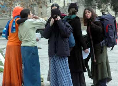 Trois jours consécutifs d'attaques Ã  Tel Rumeida; Baruch Marzel frappe une Palestinienne